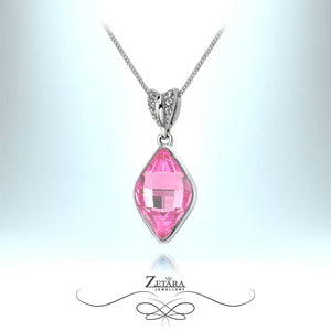 Light Pink Leaf Necklace 2023